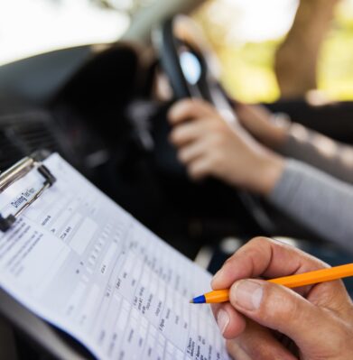 d5bcbdcb117ae7a233504e1765a5d455.jpg Driving Lessons in Thurrock borough